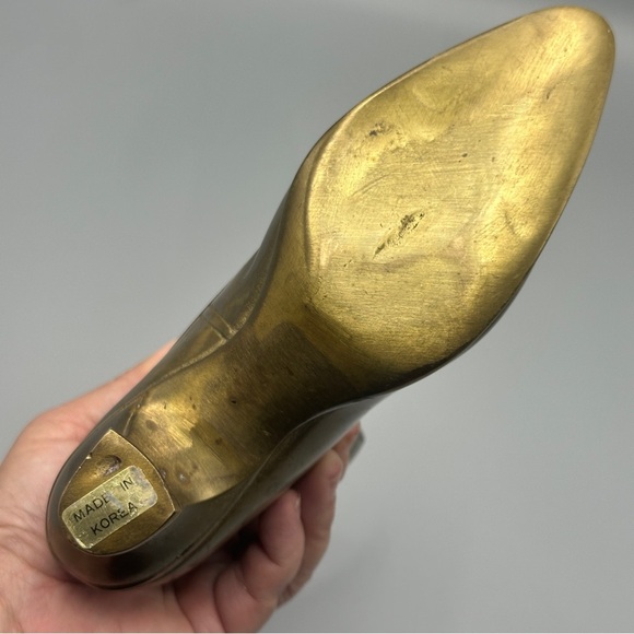 Large Brass Ladies Victorian Lace Up Heel Boot Shoe Heavy Planter Vase - Picture 11 of 15